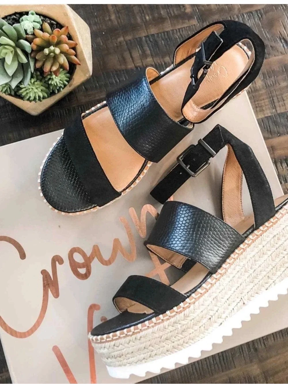 Crown Vintage Black suede Platform Espadrille Sandals - Women 7M